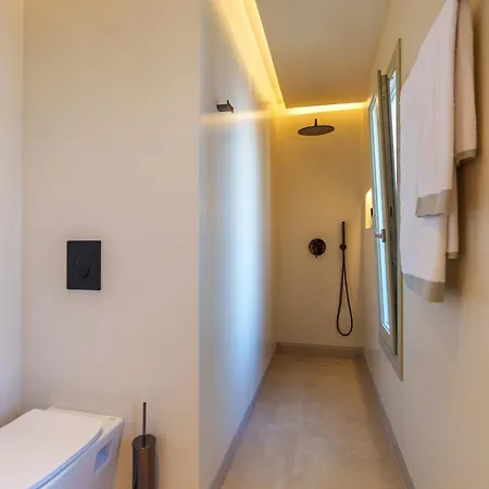 Villa Halo Santorini - Living Experience *