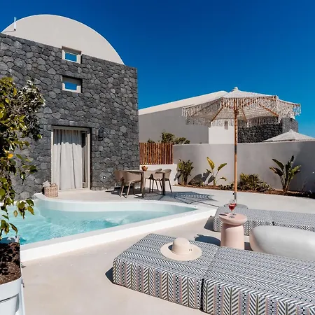 Villa Halo Santorini - Living Experience